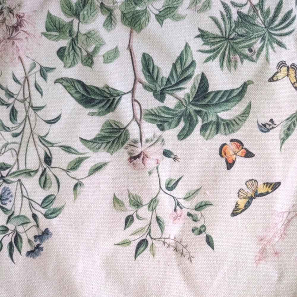 🌸 English Garden Canvas Tote Bag & Purse - Adjustable Straps & Snap Closure NWT - Picture 3 of 11